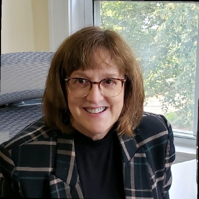 Deb MacCallum